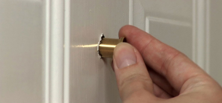 peephole door repair in El Sobrante